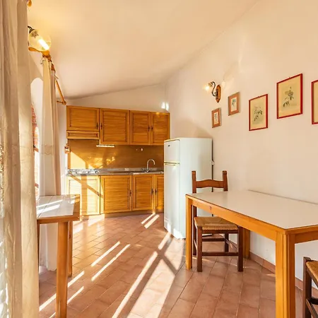 Canaiolo Apartment *